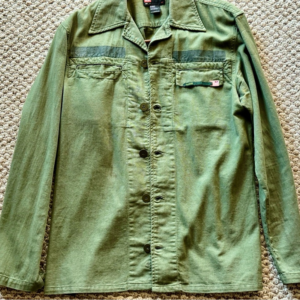 Diesel men’s army, green shirt, jacket good condition very cool style